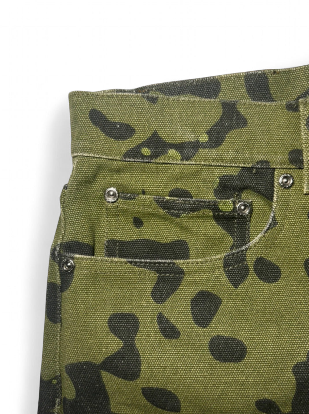 A SPACE LOVE GREEN CAMO CARPENTER JEANS BAGGY UTILITY WORKWEAR SIZE LARGE W34