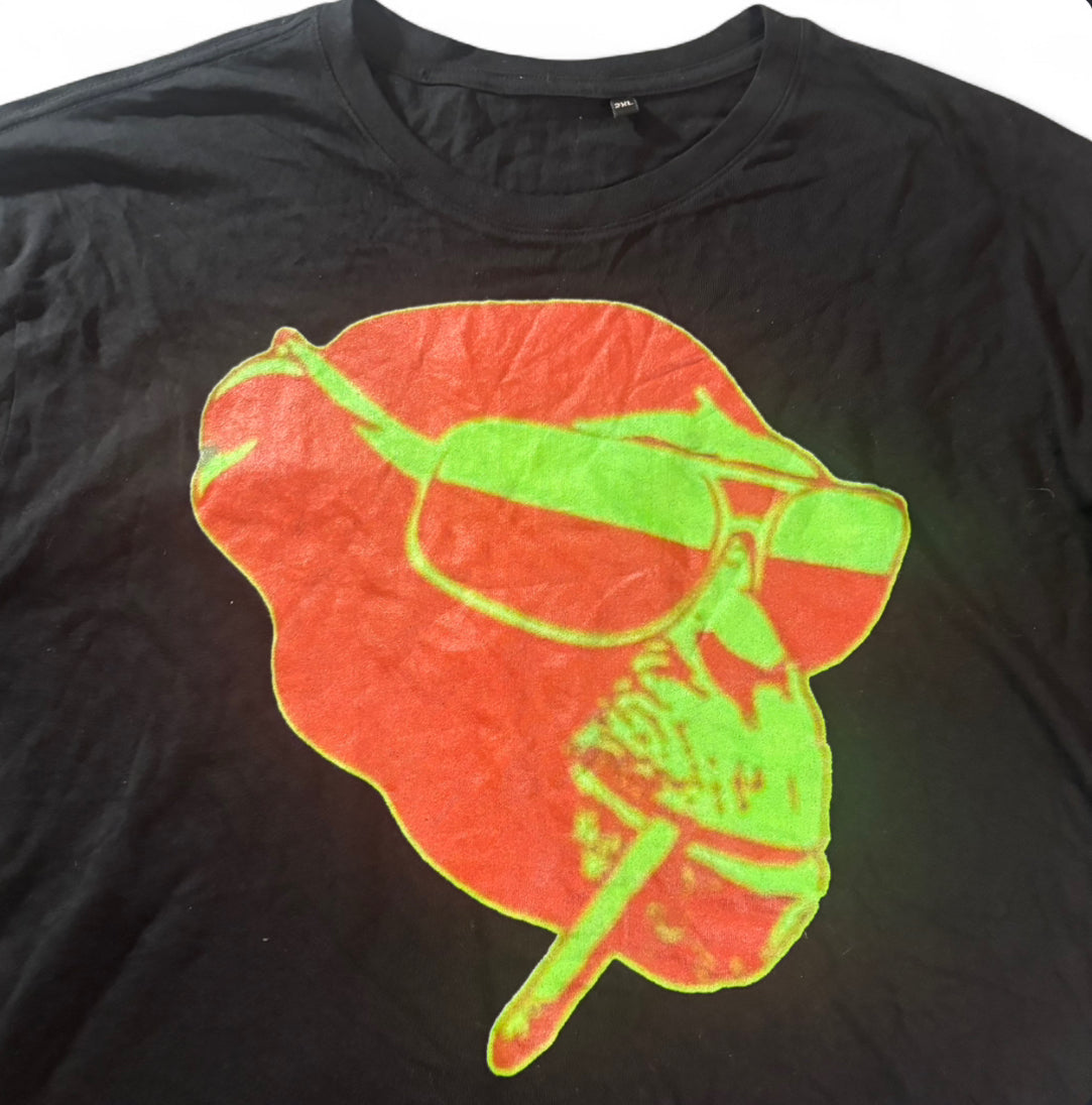 NEON CHILL SMOKING APE GRAPHIC T-SHIRT OVERSIZED - BLACK XXL