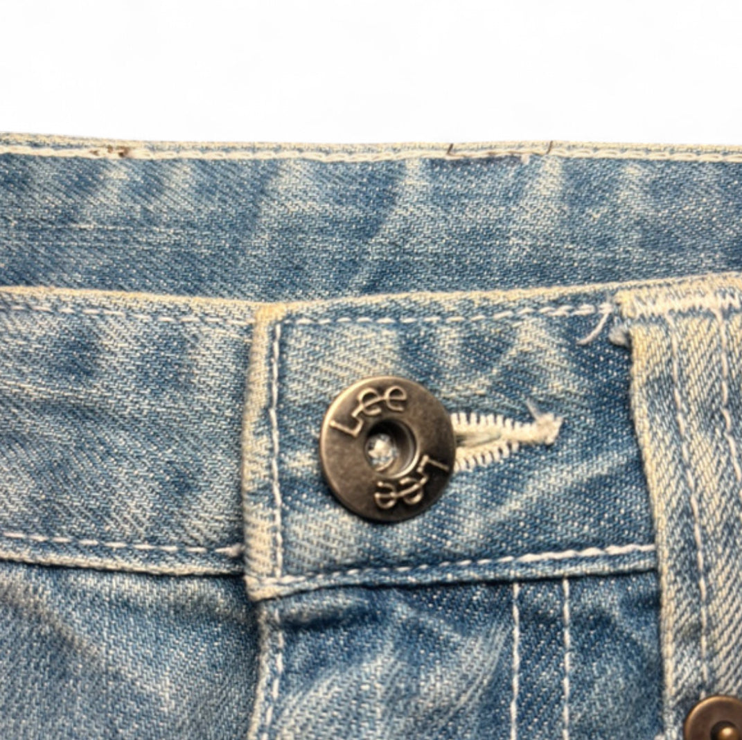 VINTAGE LEE Y2K EMBROIDERED BUTTERFLY DENIM MINI SKIRT STAR APPLIQUÉ CARGO LIGHT WASH W28