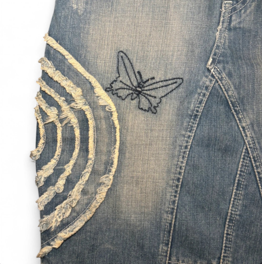 VINTAGE LEE Y2K EMBROIDERED BUTTERFLY DENIM MINI SKIRT STAR APPLIQUÉ CARGO LIGHT WASH W28
