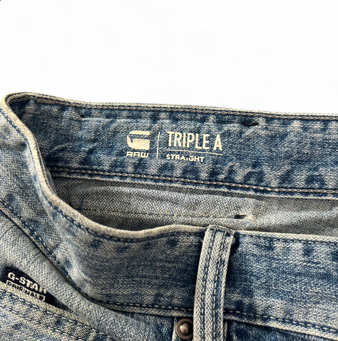 G-STAR RAW TRIPLE A STRAIGHT DENIM JORTS LIGHT WASH RAW HEM W34