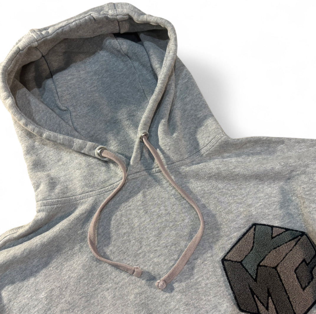 YMC YOU MUST CREATE GREY HOODIE PINK LOGO 3D BADGE S/M
