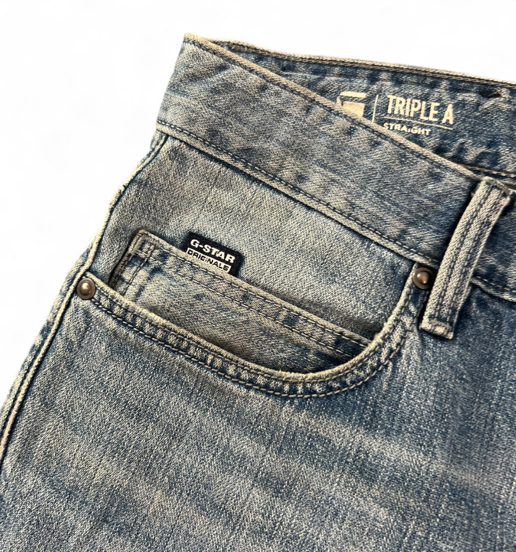G-STAR RAW TRIPLE A STRAIGHT DENIM JORTS LIGHT WASH RAW HEM W34