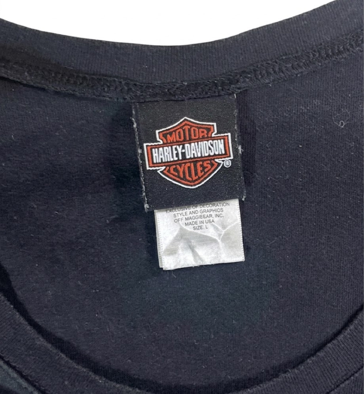VINTAGE HARLEY DAVIDSON ROUGHRIDER NORTH DAKOTA TEE - BLACK & PINK LOGO