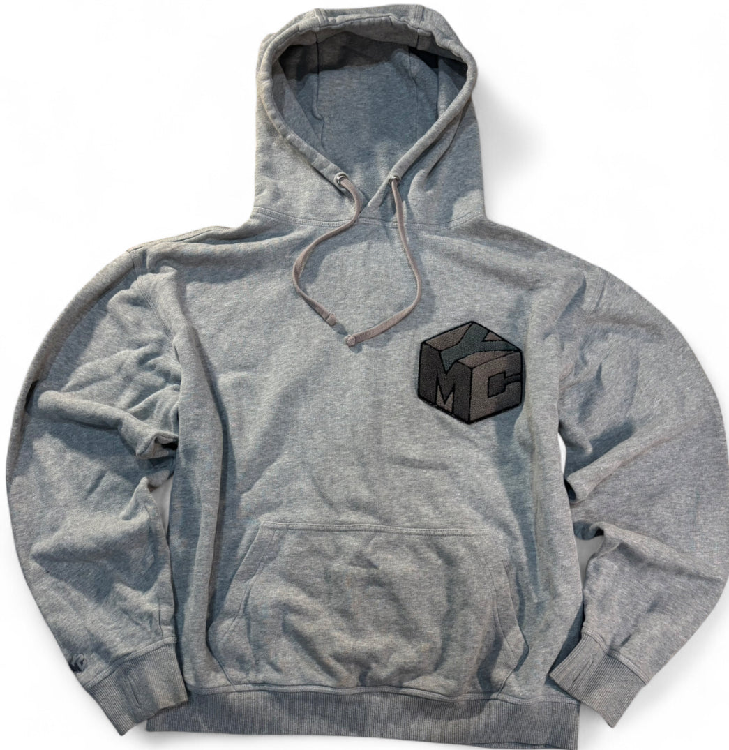 YMC YOU MUST CREATE GREY HOODIE PINK LOGO 3D BADGE S/M