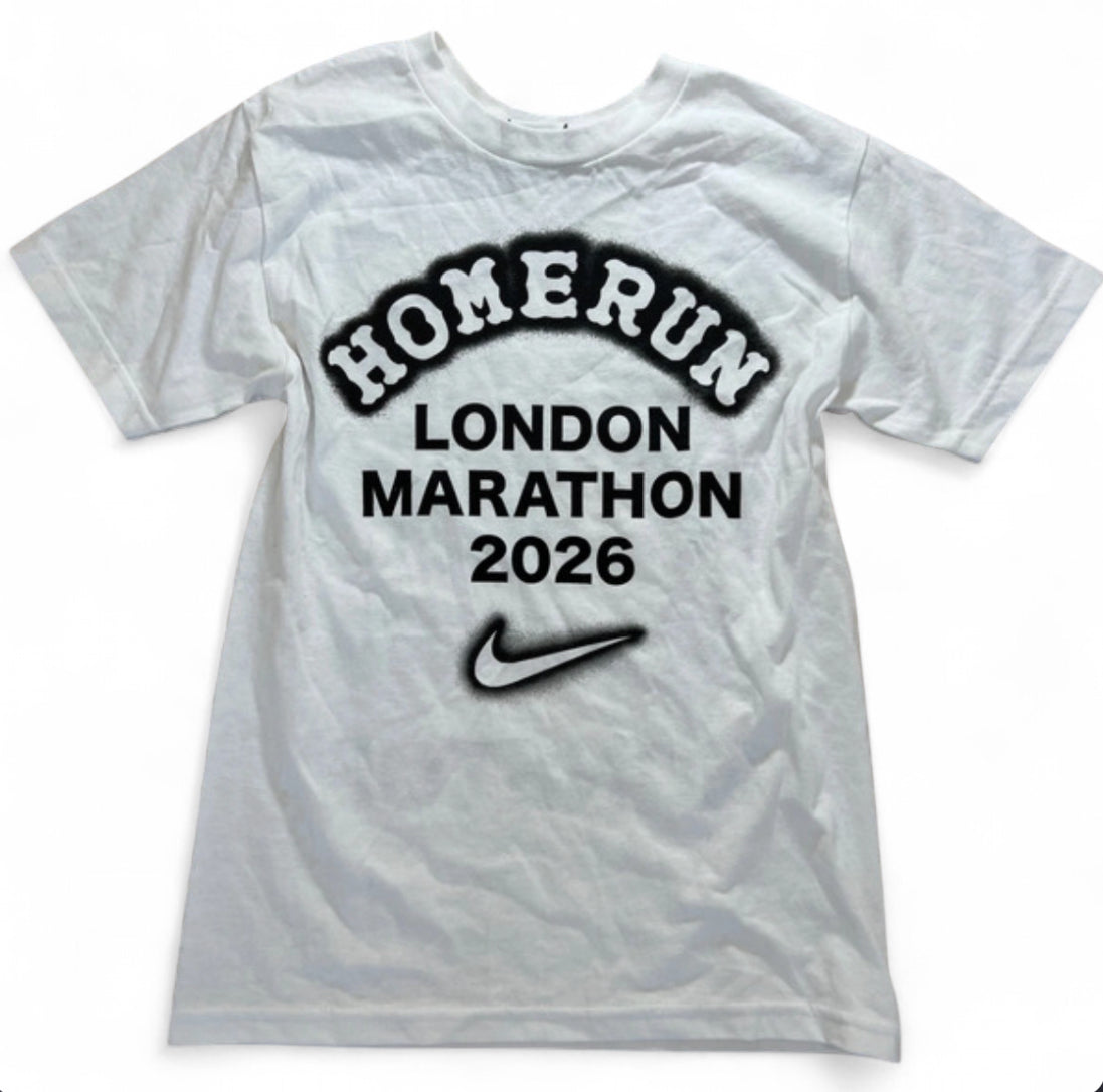 NIKE x HOMERUN LONDON MARATHON 26 TEE 
- DOVER STREET MARKET