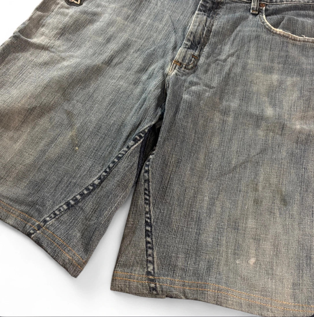 1 of 1 REWORKED VINTAGE WRANGLER EMBROIDERED PATCH DENIM JORTS MID WASH BAGGY W38